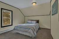 Spacious 3-bedroom with WiFi and AC in fabulous St. Cloud