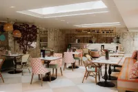 The Tempus at Charlton Hall Estate Hotel a Newton-by-the-Sea