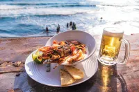 Olas Permanentes El Zonte Hotels in El Zonte