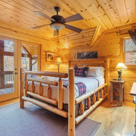 Nature's Retreat - 4 Br, Hot Tub, Game Room, Firepit - Near Blue Ridge!