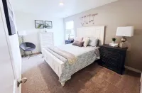 Newer build with 4 bedrooms, large backyard and beautiful mountain views.