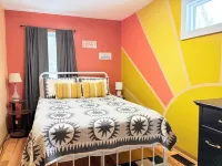 Hoffmaster Hideaway~ Near Hoffmaster State Park ~Pet Friendly~ Golf Course