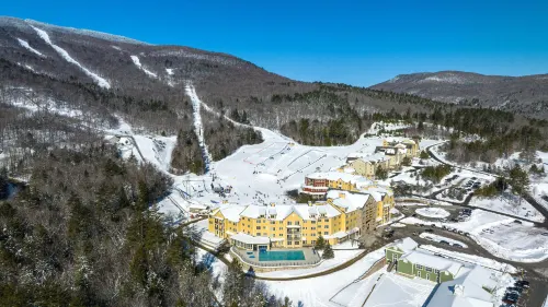 Jackson Gore Village on Okemo Mountain - piscine