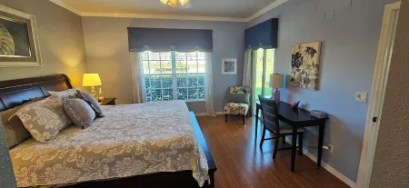 2 Bedroom Ground Floor Condo in Osprey - Lots of Light & Beautiful Water View!