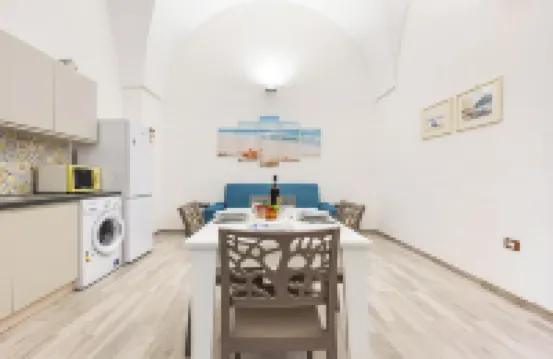 3833 レジデンツァ・ノンナ・ルチア - モノ by Barbarhouse