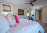 Bella Vita - Kitchens