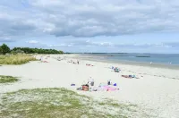 Beach House ! idyllic setting for your holidays