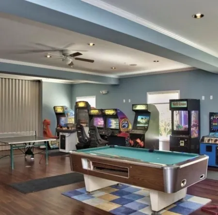 4 Season Lakeview Chalet in The Hideout Gated Community!