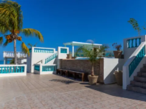 Villa Ada - Oceanfront - 6 guests - pet friendly - at Stella, Rincón Hoteles en Rincón