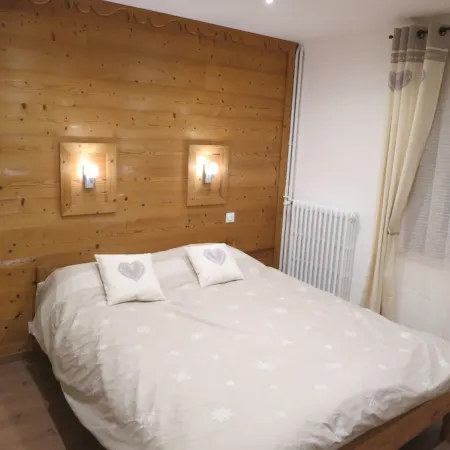 Serre Chevalier Briancon apartment sleeps 6 Отели в г. Бриансон