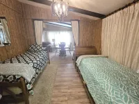 1970's Hidden Gem 2600 Feet from the River