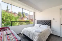 MONACO HOUSE Hotels in 