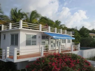 Best Views in Vieques! Hotel in zona Caracas Beach