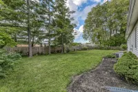 Luxury Modern 3bed/2bath house, walk to DT Fishers