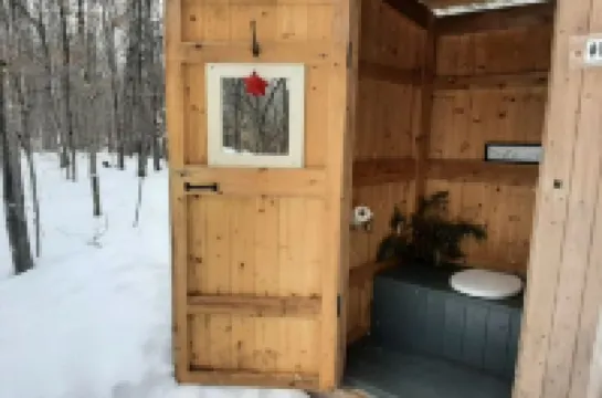 The Escape Pod - No Neighbors!