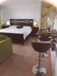 FLASH SALE June-Oct. 2025!! Tropical Gem! Ocean+Beach+Garden Views + MANY PERKS! Hotels near Maho Beach