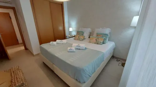 Charming Sea View Flat w/Pool, 20 meters from the Beach