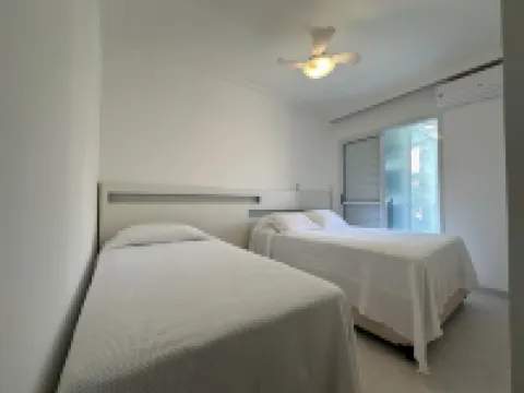 2-bedroom apartment, excellent location, 100 meters from the beach, full leisure facilities.