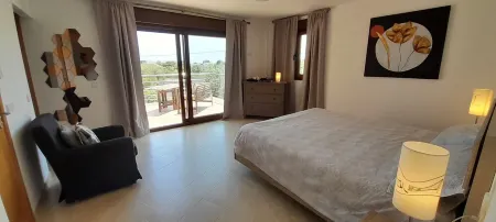 Superb house with pool - close to Cala Santanyi and Cala Llombards