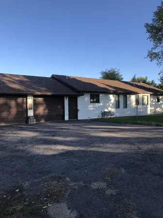 Sunrise View Hideaway Отели в г. Спинк Каунти