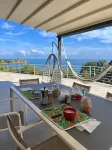 The swimming villa with pool