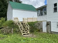 Comfy Home on 2+ acres just outside the White Mountains on the Connecticut River Hotels in Dalton