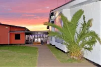 Outstanding 3 Bedroom Chalet, walk to beach, nr Gt Yarmouth & Norfolk Broads