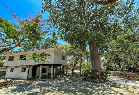 Beachfront Villa – Just Steps from the Sand, Your Ocean Escape Awaits