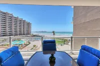 Newly Updated Las Palomas 2BR/2Bath w/bonus area- Ocean Front Cristal - Phase 1