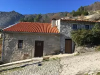 Penhas shelter Hotels in 