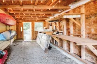 The Nook, a craftsman studio with everything you need