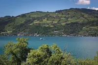 Vacation apartment on Lake Thun - magnificent views of the lake and mountains