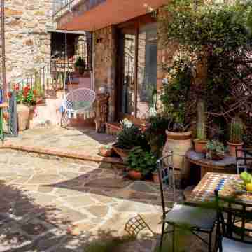 Stately home with private garden- Cefalù S.Ambrogio Hotel Exterior