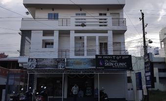 SLV AASHRAYA APARTMENT STAY