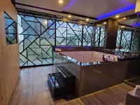Hotel City Lights Các khách sạn gần Sân vận động Blue Stadium