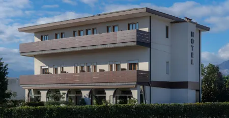 Hotel Belvedere Thiene Отели рядом с достопримечательностью «Dinamico 2005»