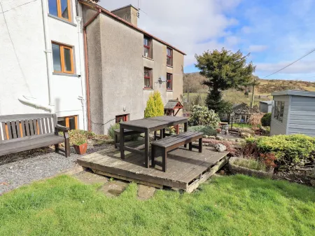 Puddle Duck Cottage Отели рядом с достопримечательностью «Lakeside Pier - Windermere Lake Cruises»