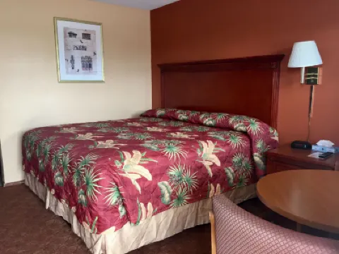 DeQueen Courtyard Inn فنادق في 