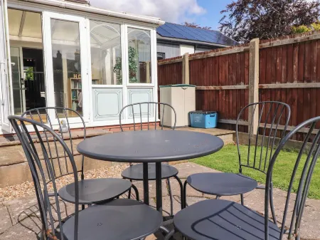 Palm Court Отели в г. Carnforth