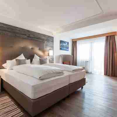 Alpenhotel Tirolerhof Rooms