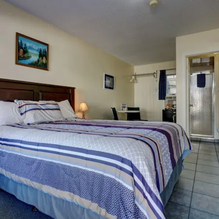 Sunny Beach Motel
