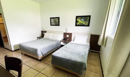 Camboa Hotel Paranaguá Отели в г. Паранагуа