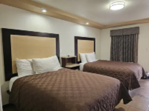 Carrizo Inn Hotels in Dimmit County