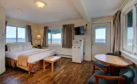 Sea Cliff House Motel Hotels in 