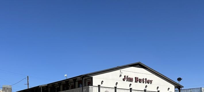 Jim Butler Inn & Suites Hotel di Nye County
