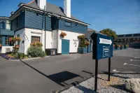 Harper's Steakhouse with Rooms, Southampton Swanwick Marina Hotels in Borough of Eastleigh