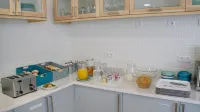 Topcity Hostel & Suites - Breakfast