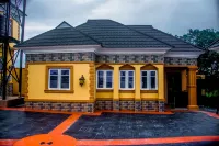JPO | Ensuite 1BED Apartment (Oluyole, Ibadan) のホテル