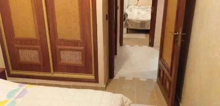 RICOFLORES Appart 8 Building 8 200m from the beach Отели в г. Мохаммедия