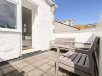 Porthmeor Beach House - 5-Star